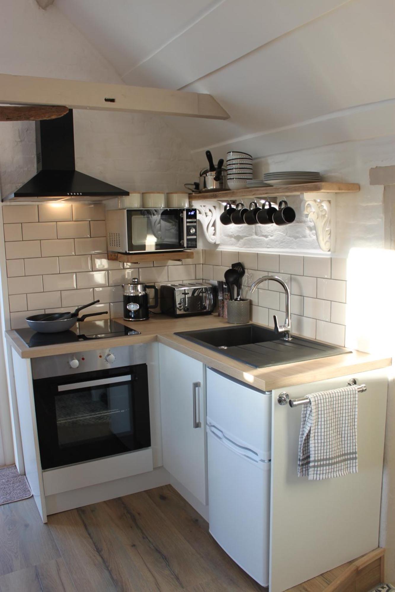 Beautiful Barn Conversion, 3 Bed, Hot Tub, Sauna, Gym, Enclosed Garden 라이드 외부 사진